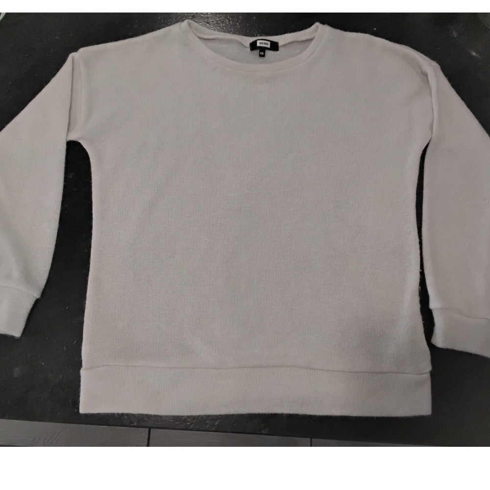 Bik Bok Womens XS White Viscose Wool Blend Knit Sweater Long Sleeve Crew Neck